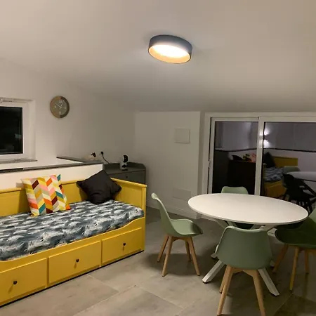 Apartament Moonlight *