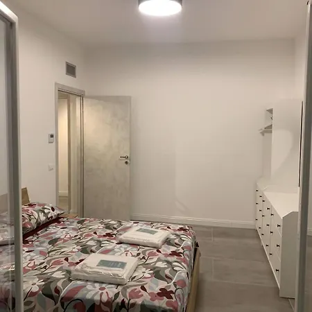 Moonlight Apartament *