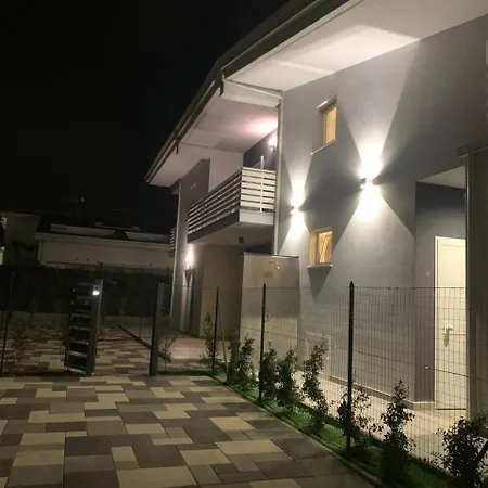 Moonlight Apartament Rossano