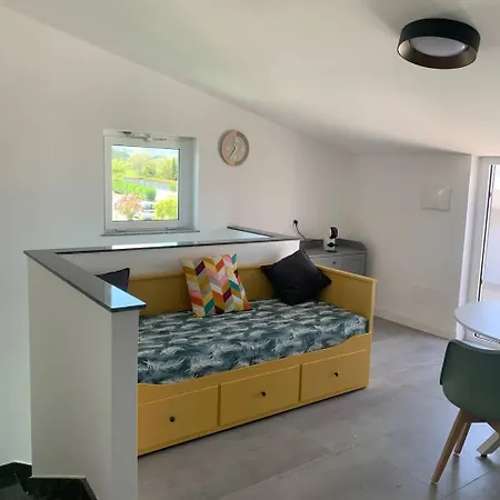 Moonlight 아파트 로사노