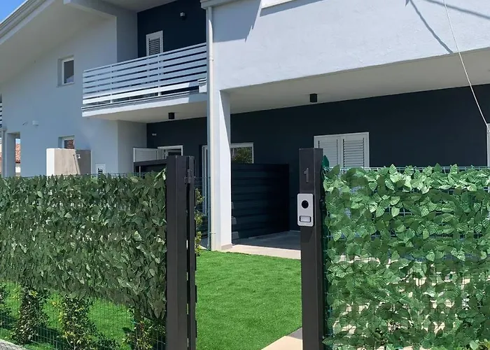 شقة Moonlight روسانو